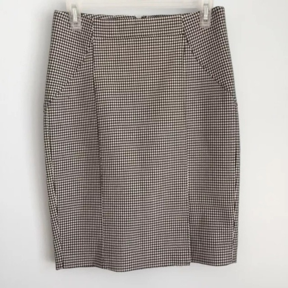 Houndstooth Skirt